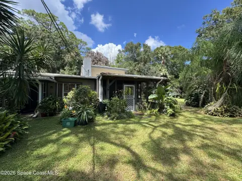 Three-Unit Triplex Property