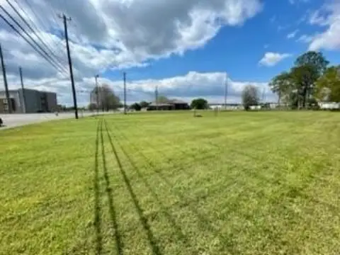 B-2 Commercial Land