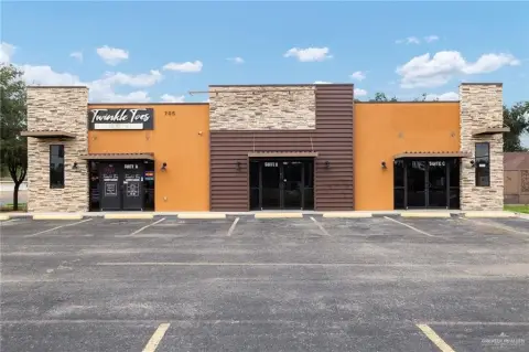 Modern Commercial Suite in Mission