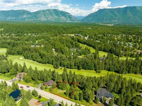 Golf Course Lot in Columbia Falls