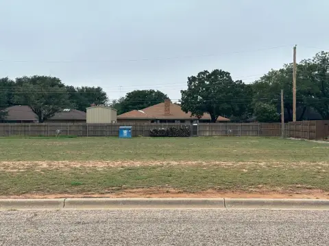 Residential Lot in Levelland, TX
