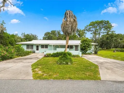 Waterfront Duplex with Pool