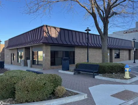 Downtown Carroll Commercial Space