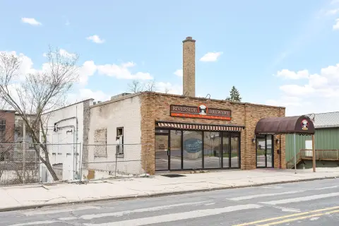 West Bend Restaurant Opportunity