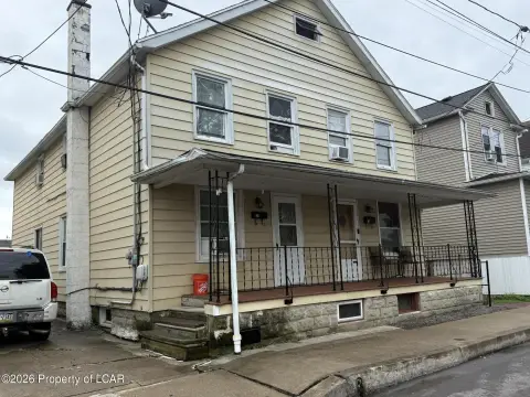 Duplex with Separate Utilities