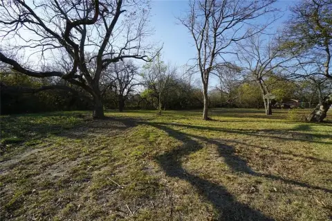 Residential Land in Bonham, TX