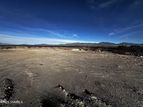 Land Parcel in Anthony, NM
