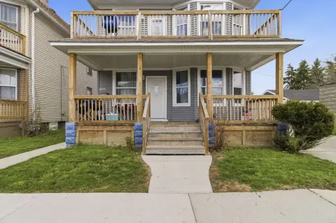 Remodeled Duplex in Milwaukee, WI
