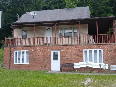 Mixed-Use Property with Apartment