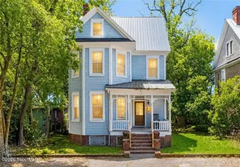 Victorian Triplex with Separate Meters
