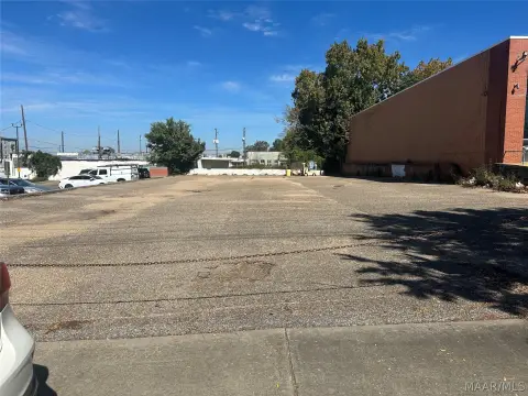 Urban-Zoned Commercial Land