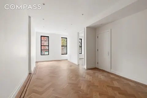 Three-Bedroom Apartment with Walk-In Closet