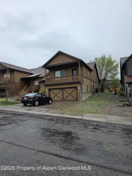 Lakota Canyon Duplex with Views