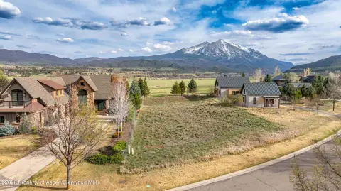 Homesite with Mountain Views