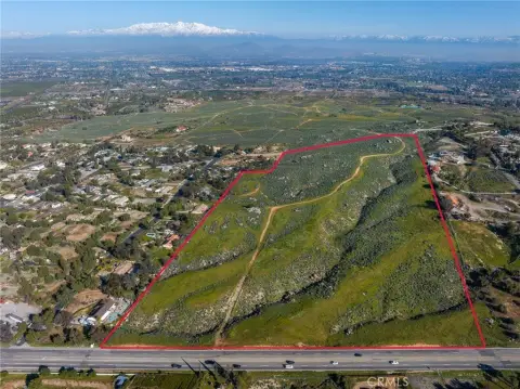 38 Acres Land in Riverside