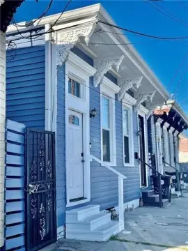 Renovated New Orleans Duplex