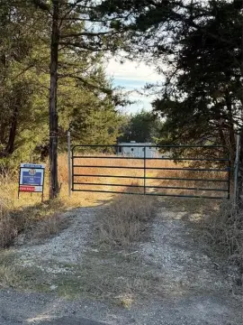 10 Acres in Navarro County