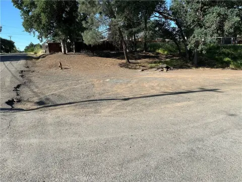 Clearlake Corner Lot Opportunity