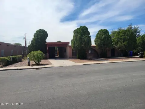 1971 Duplex With Two Parcels