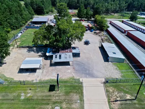 Flex Space with Metal Shop Buildings