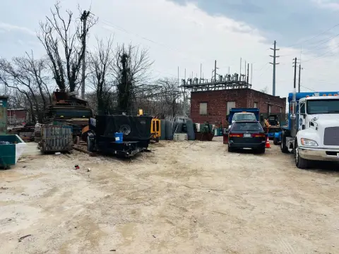Contractor Yard Truck Parking