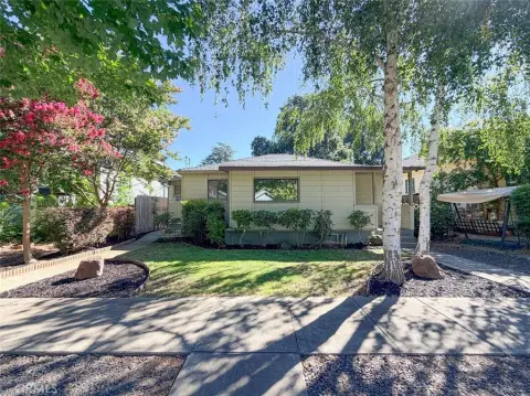 Duplex with Detached Garage