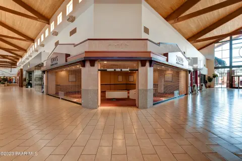 Modern Regional Shopping Center Space