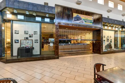 Retail Space in Prescott Mall