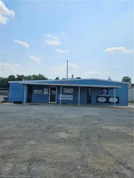 Roland Commercial Property For Sale