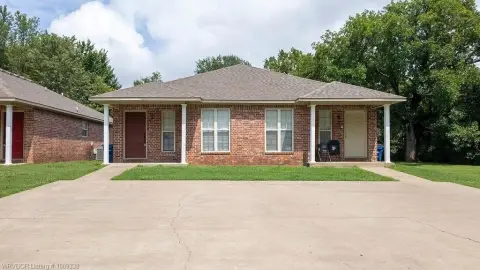 Renovated Duplex in Prime Location
