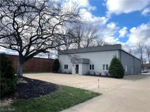Willoughby Commercial Space For Lease
