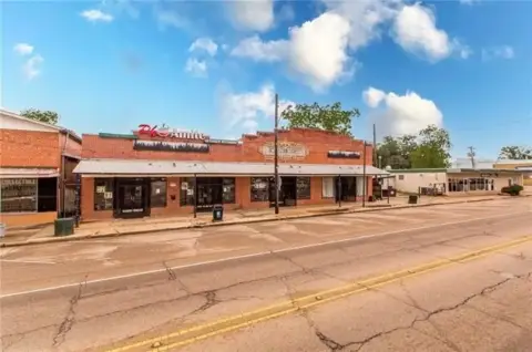 Renovated Historic Restaurant with Living