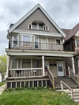 Turnkey Duplex in Milwaukee