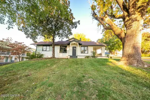 Historic Lexington Commercial Property For Sale