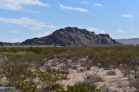 Land Near Hueco Tanks Park
