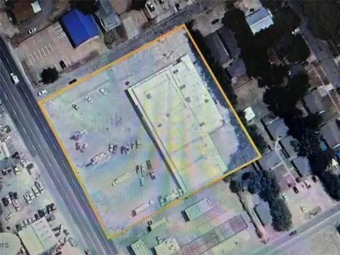 Cleburne Retail Investment Opportunity