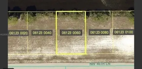 Residential Canal-View Lot