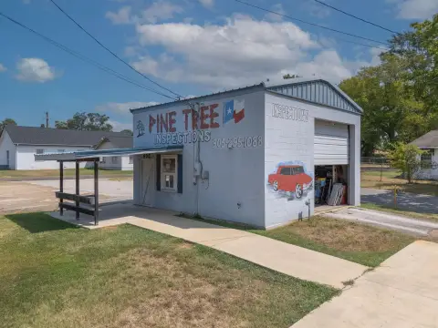 Drive-Through Auto Shop