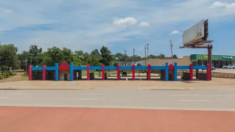 10-Bay Car Wash