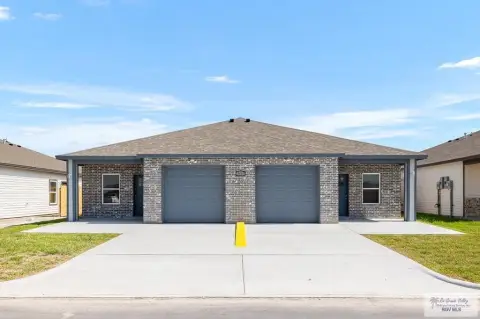 La Feria Duplex Investment Opportunity