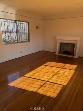 Los Angeles Duplex Near Hollywood