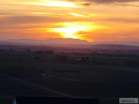 Idaho Falls Land with Views