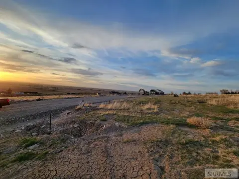 Idaho Falls Land with Views