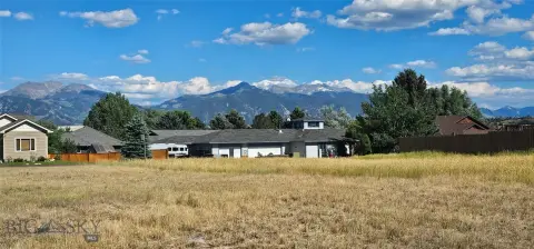 Build-Ready Town Lot with Utilities