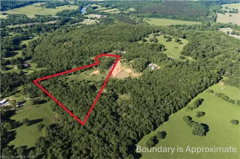 Natural Dam 10-Acre Property