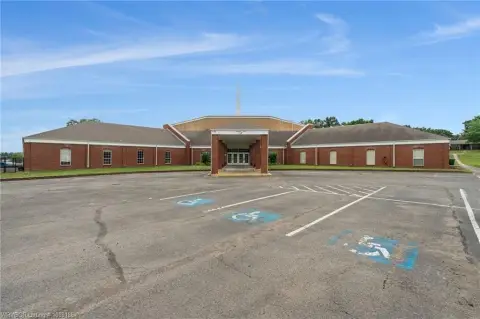 Sallisaw Church and Community Facility
