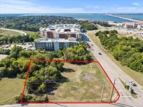 Harbor District Commercial Land