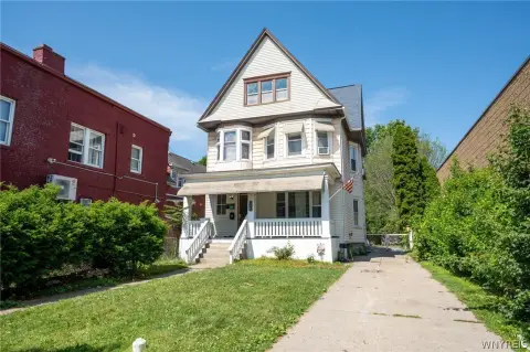 Well-Maintained Duplex Residence