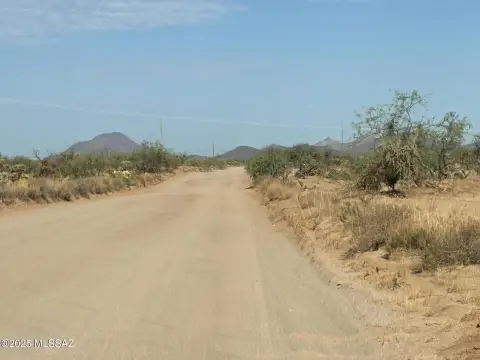 Land with Utilities in Tucson