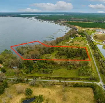 Waterfront Land Parcel in Orlando